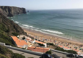 Sun & Surf Flat Arrifana Beach